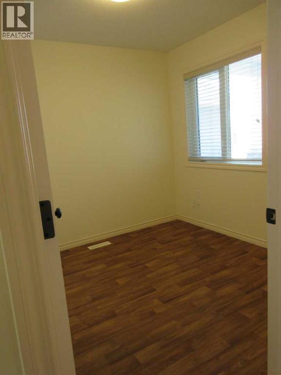 122 Chartwell Place SE - photo 2