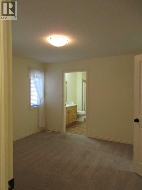 122 Chartwell Place SE - photo 3