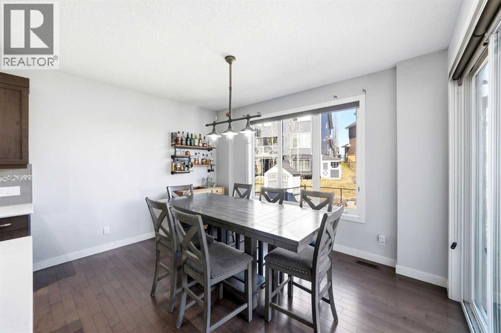 312 Sunset View - 10