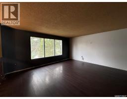 3pc Bathroom - 12 Queen Drive, Kindersley, SK S0L1S0 Photo 7