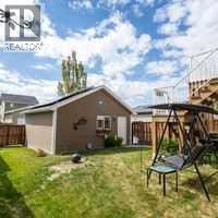 28 Jessie Ursenbach Way N - 30