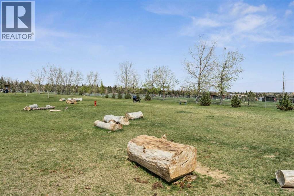 1043 32 Avenue NW - 41