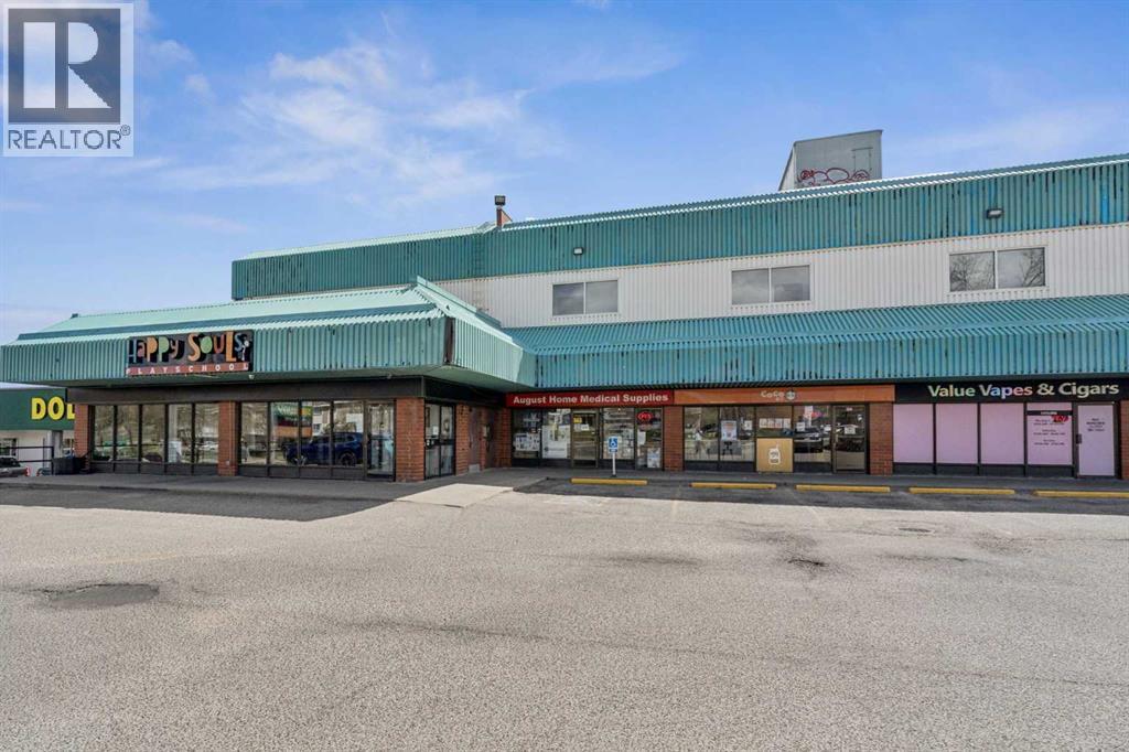 1043 32 Avenue NW - 48
