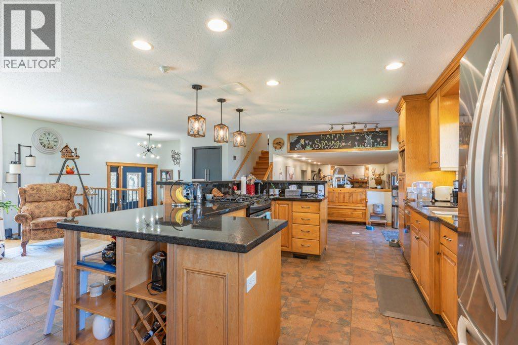 7022 Township Road 120 — photo 16
