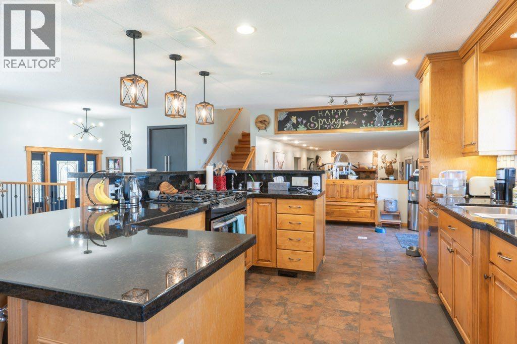 7022 Township Road 120 — photo 14