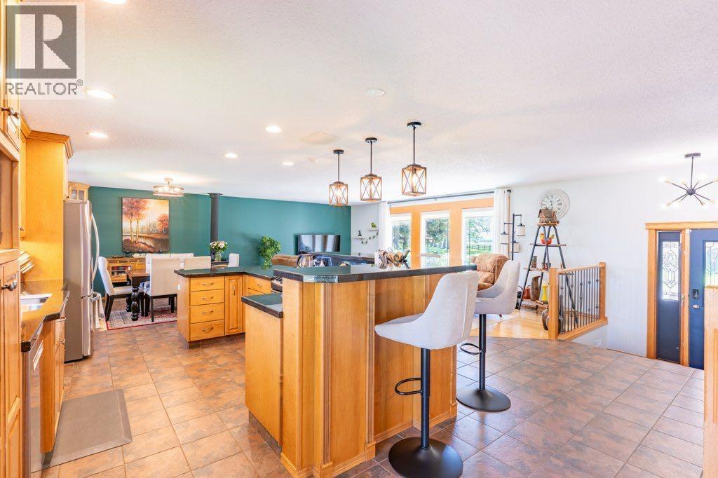 7022 Township Road 120 — photo 17