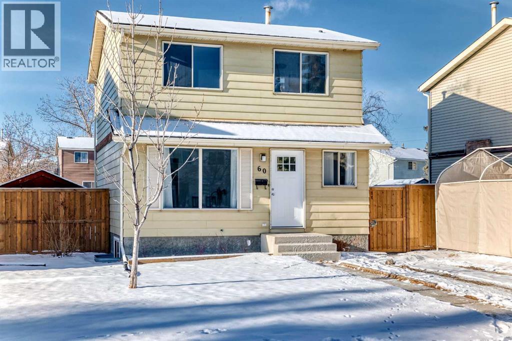 60 Erin Mount Crescent SE - 1