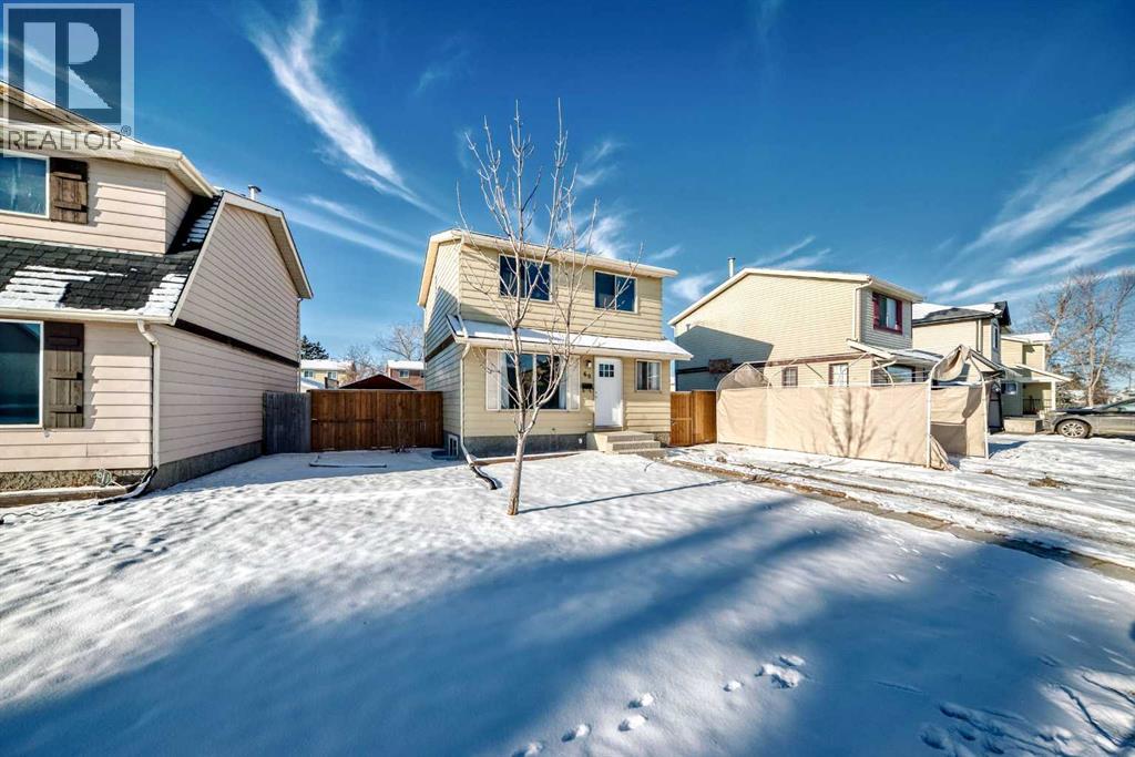 60 Erin Mount Crescent SE - 36