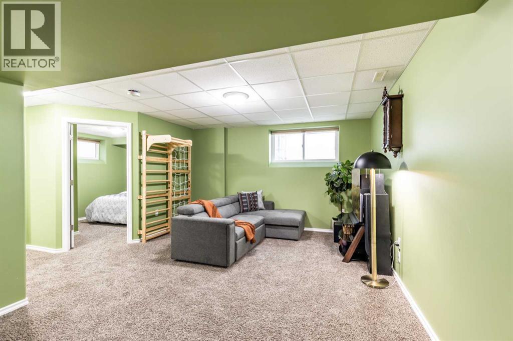 2 Somerset Cove SE — photo 39