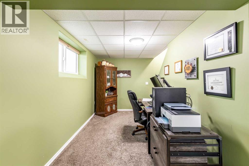 2 Somerset Cove SE — photo 37