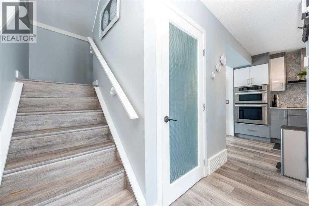 23 Falsby Place NE - 16