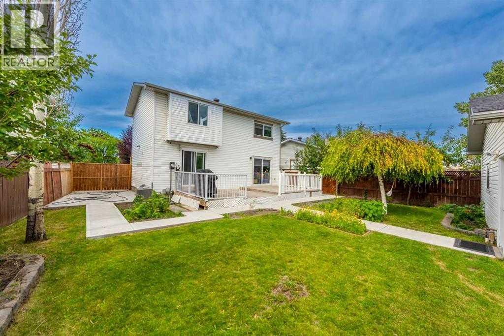 23 Falsby Place NE - 31