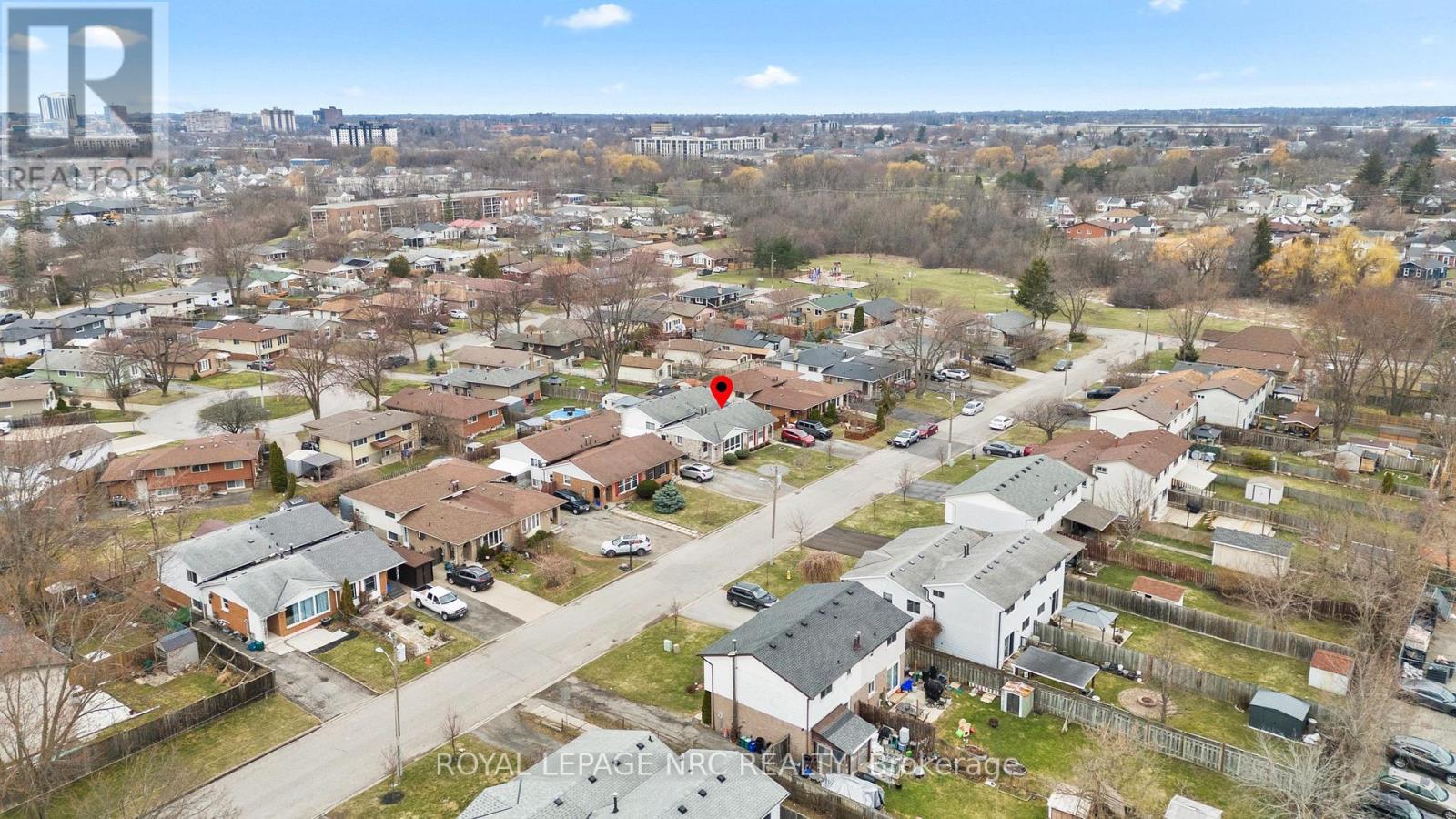 20 CANTERBURY DRIVE - 27