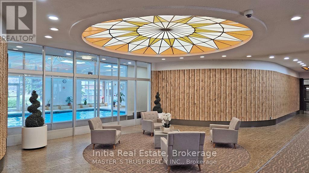 #406 25 SILVER SPRINGS BOULEVARD - 2