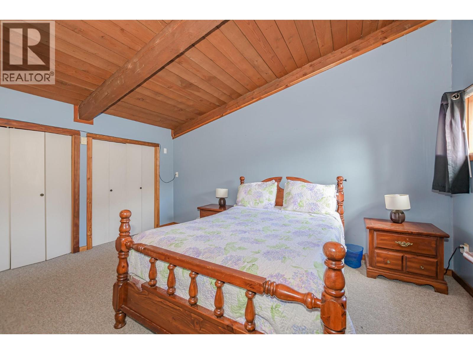 8323 Trans Canada Highway, Revelstoke