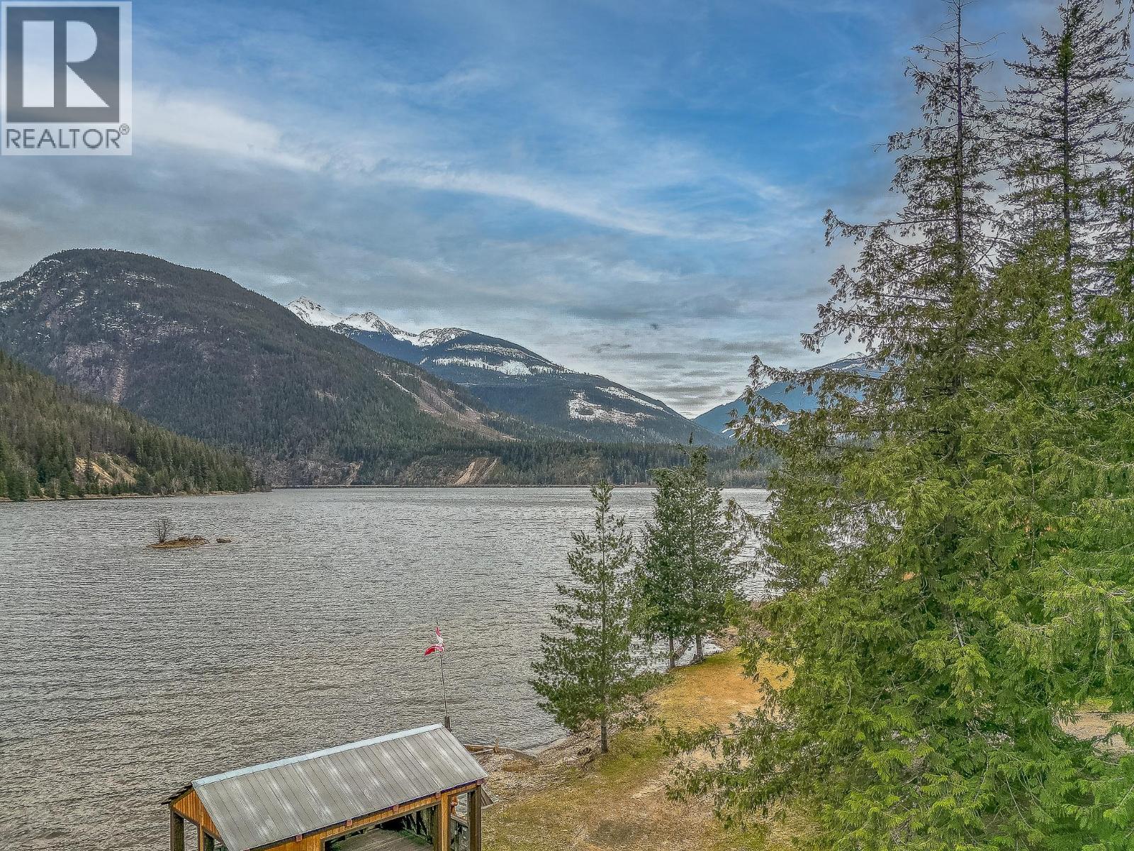 8323 Trans Canada Highway, Revelstoke