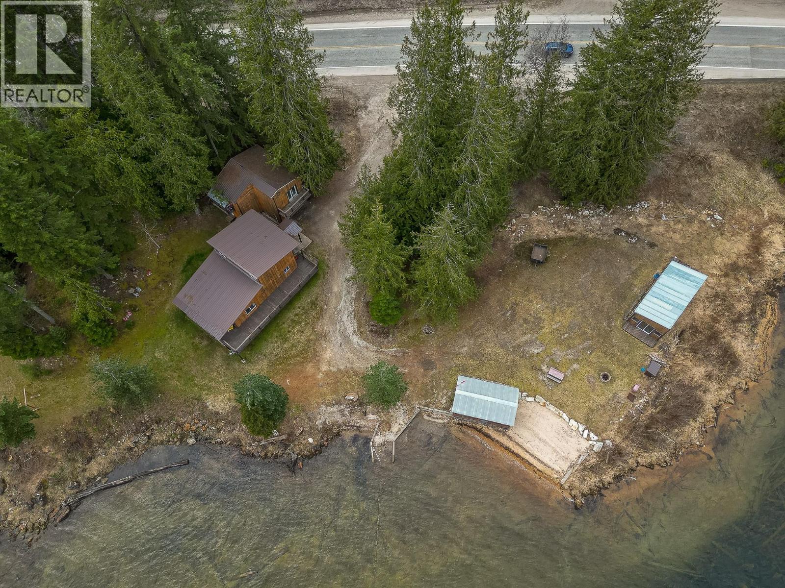 8323 Trans Canada Highway, Revelstoke