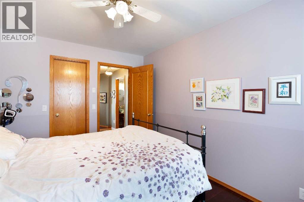 110 Arbour Ridge Heights NW - 32