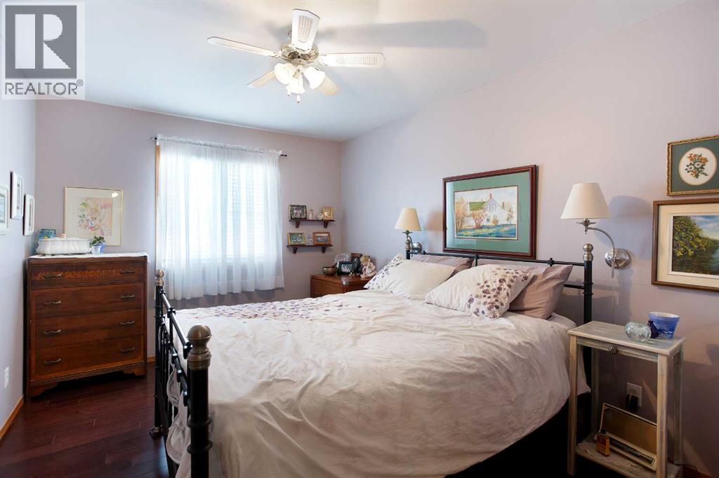 110 Arbour Ridge Heights NW - 31