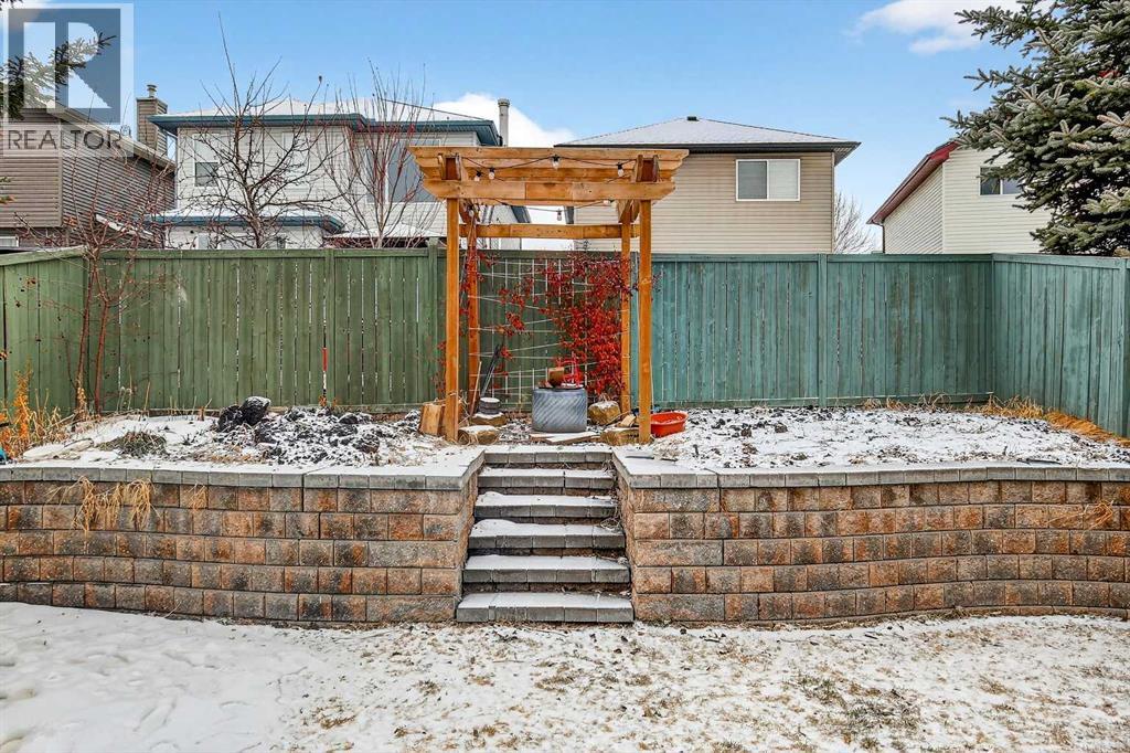 129 Bridlewood Way SW - 41