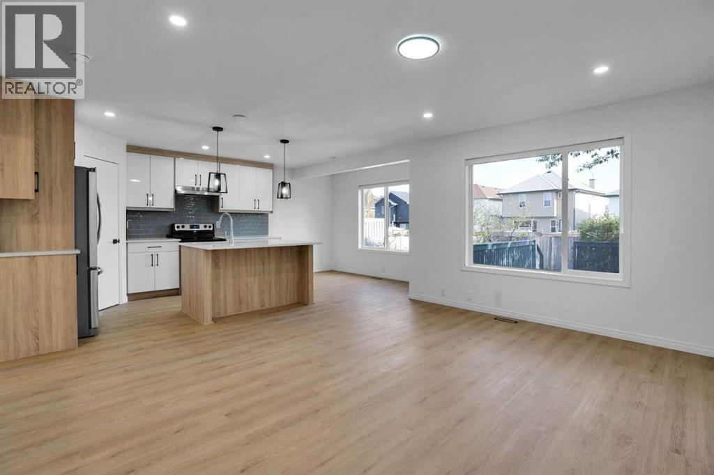 146 Coverton Heights NE - 10