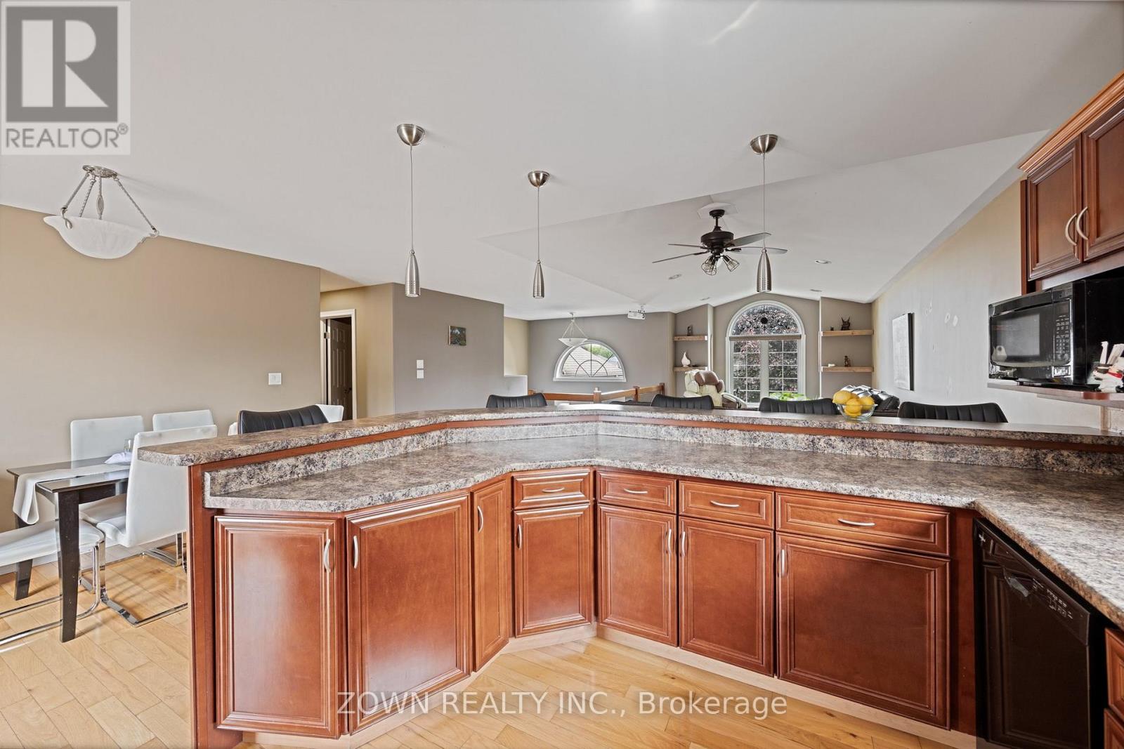 1433 GIRARD DRIVE - 12