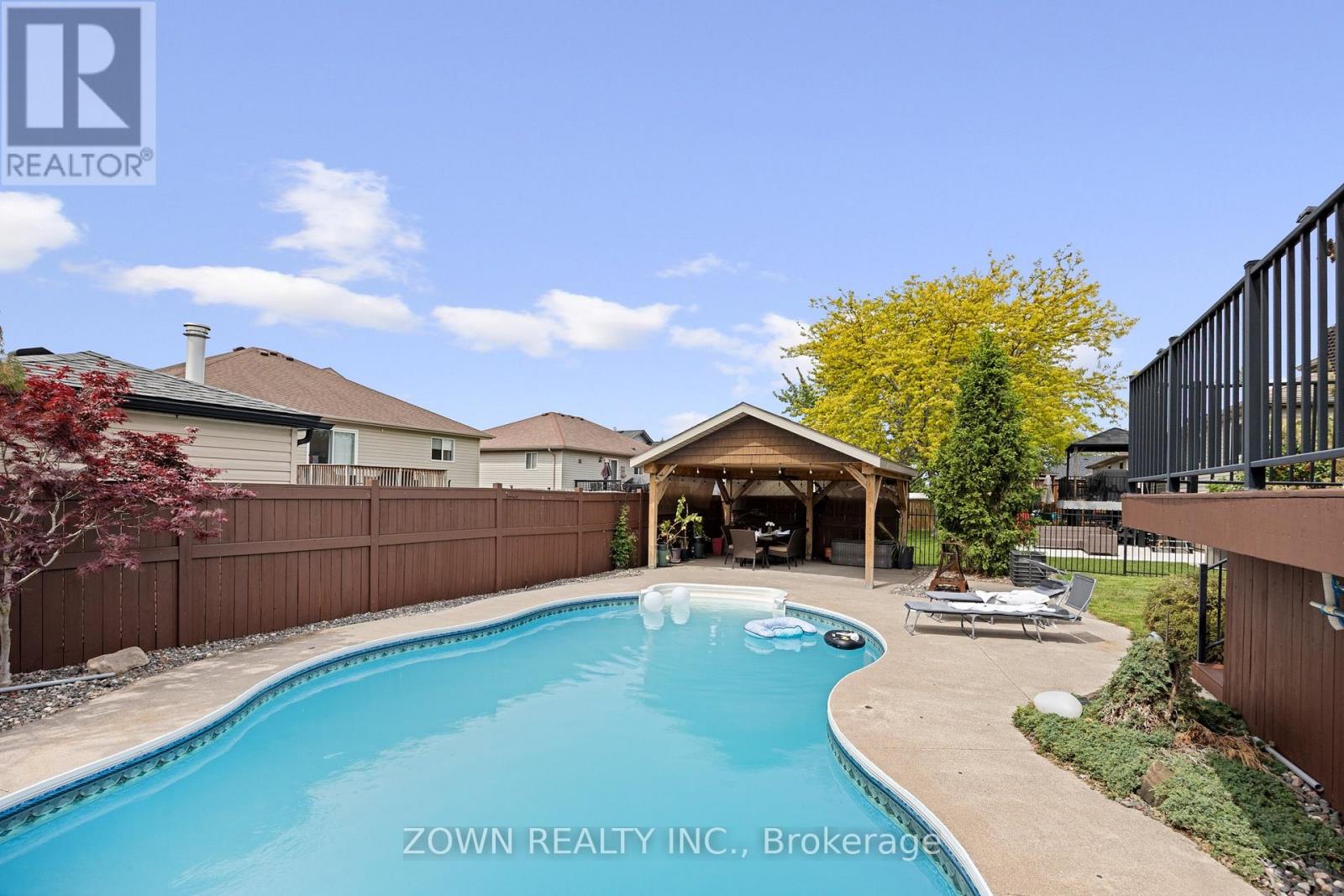 1433 GIRARD DRIVE - 28