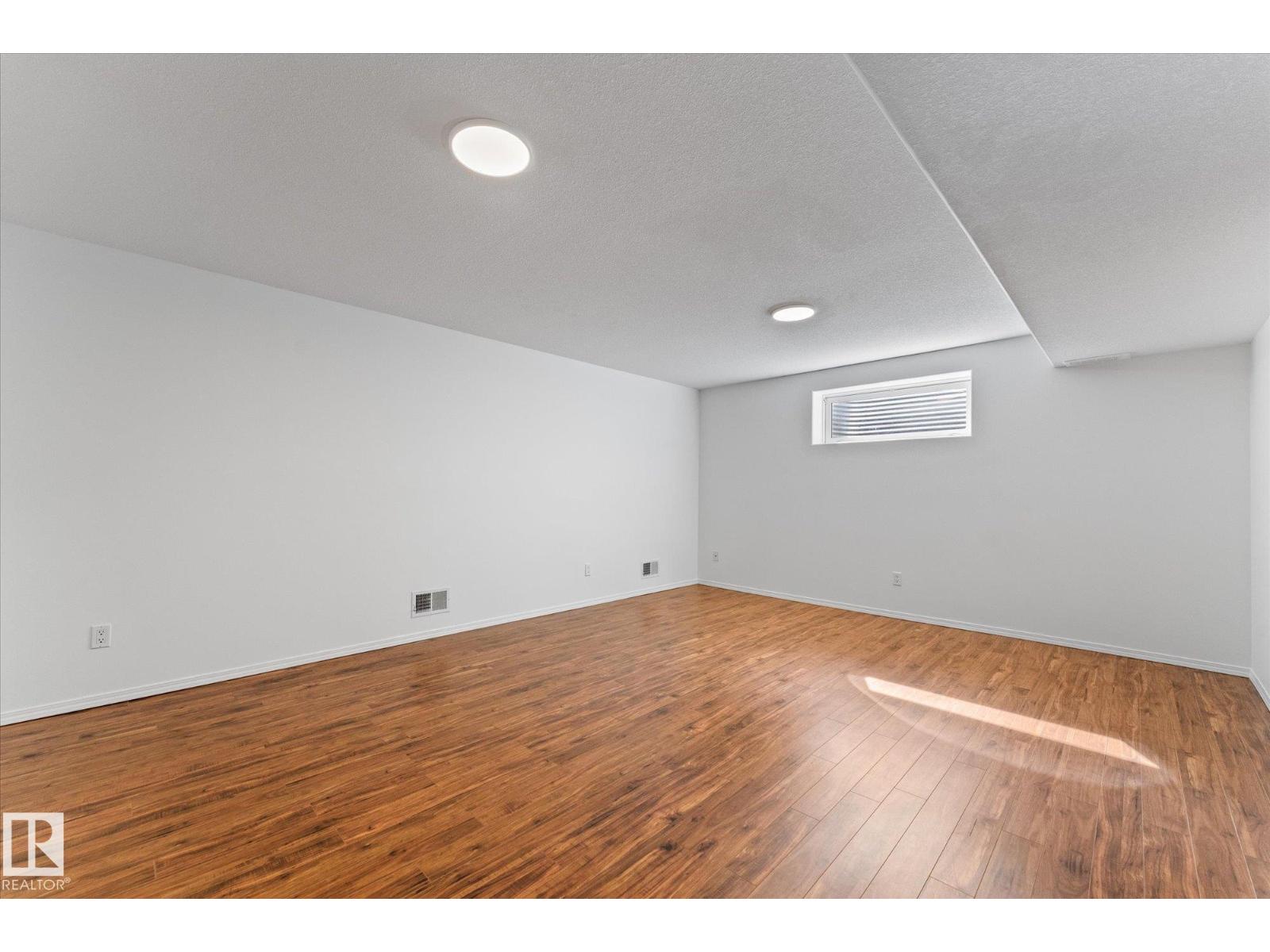 326 SILVER BERRY RD NW - 41