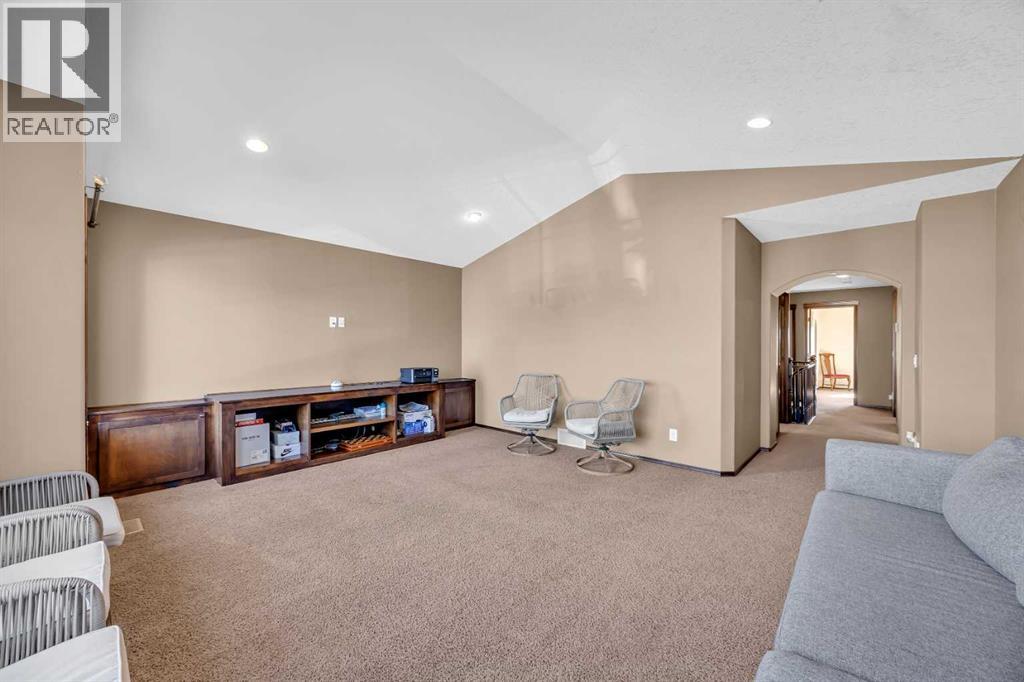 92 Everoak Close SW - 23