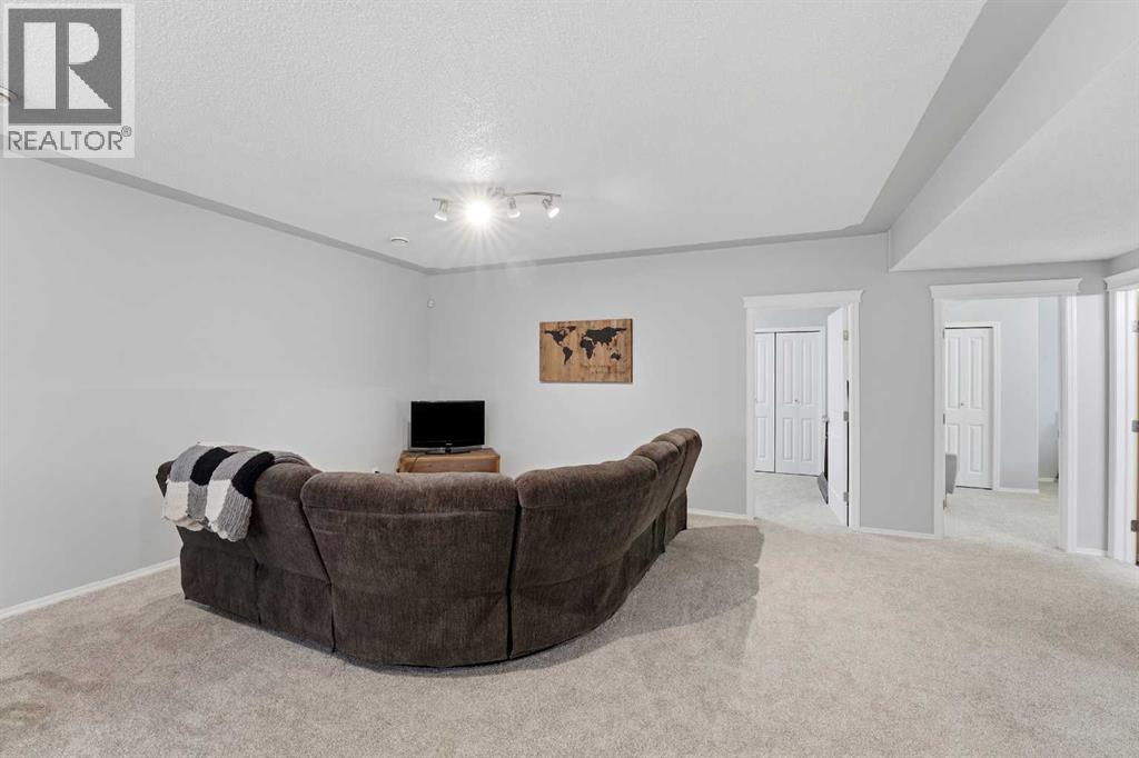 112 Ingle Close — photo 25