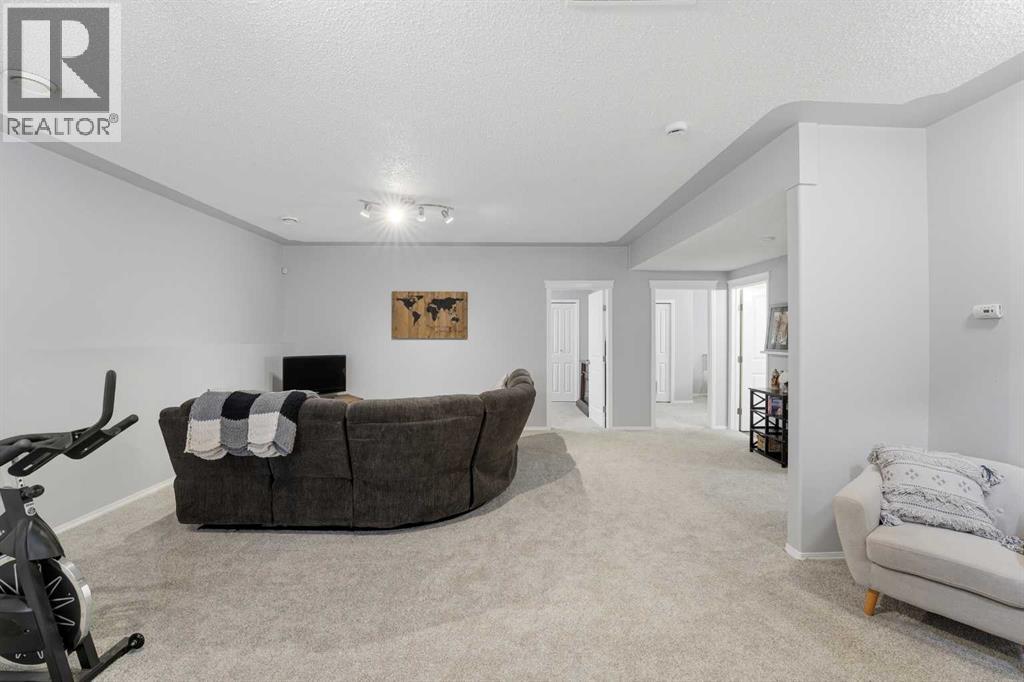 112 Ingle Close — photo 24