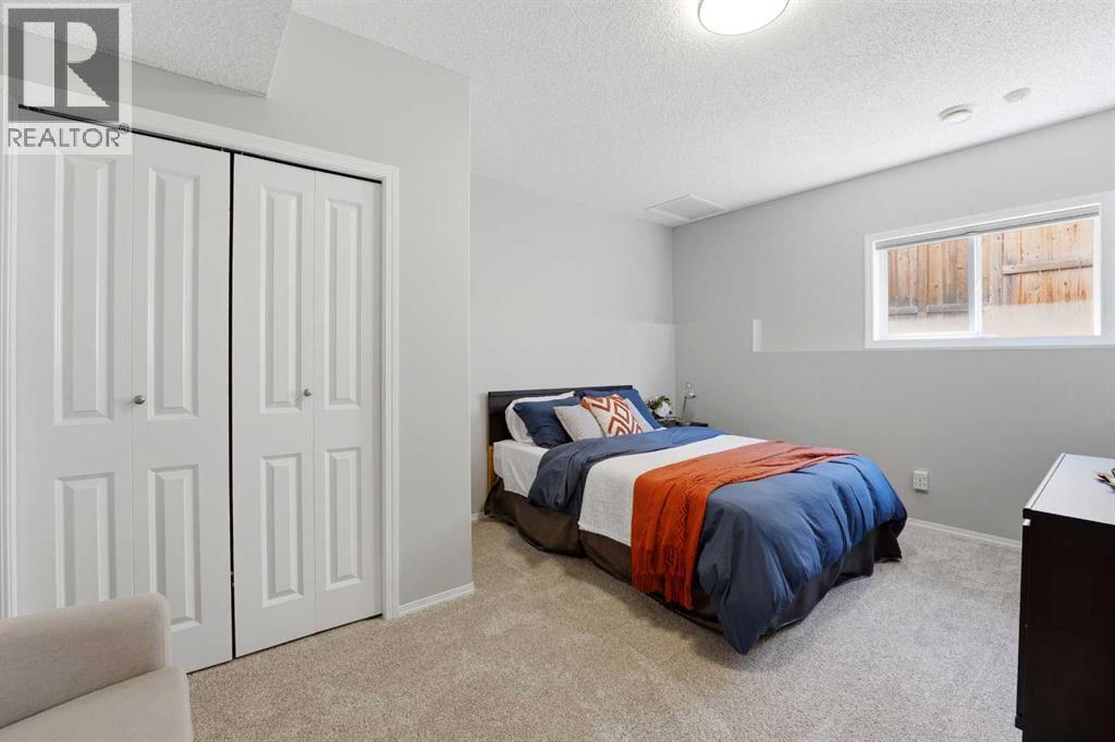 112 Ingle Close — photo 27