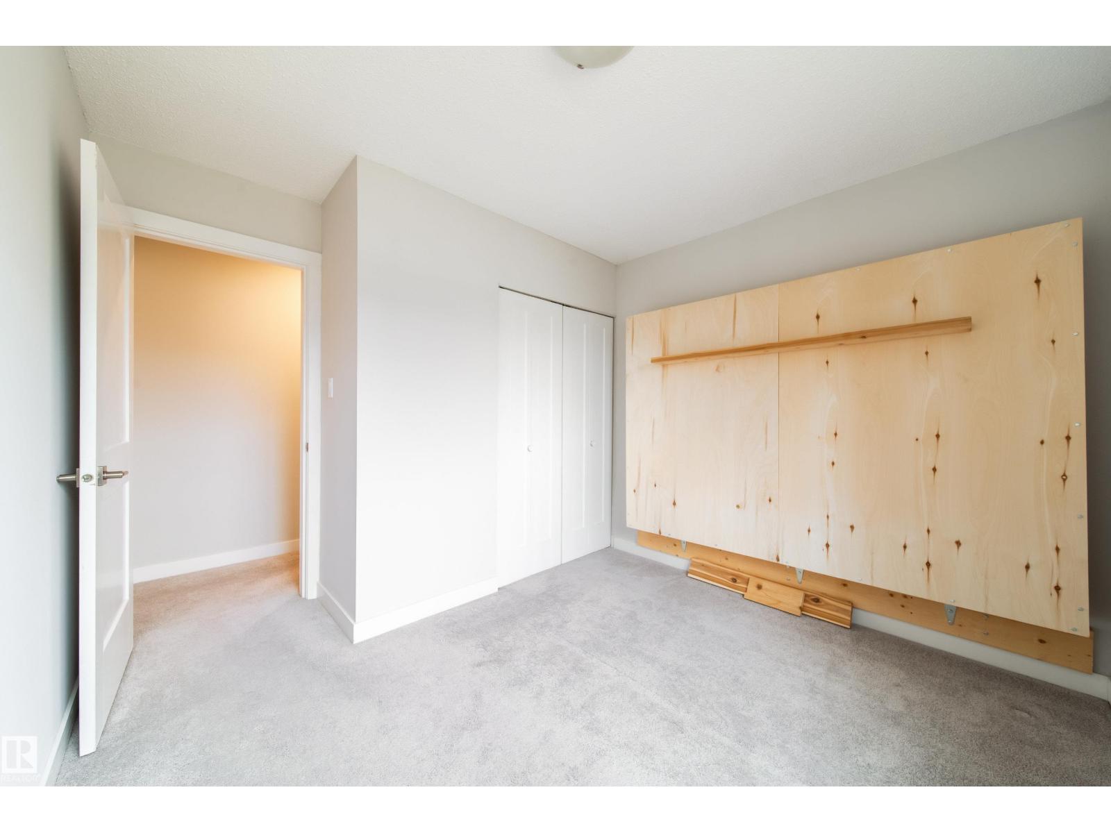 5642 148 ST NW - 27