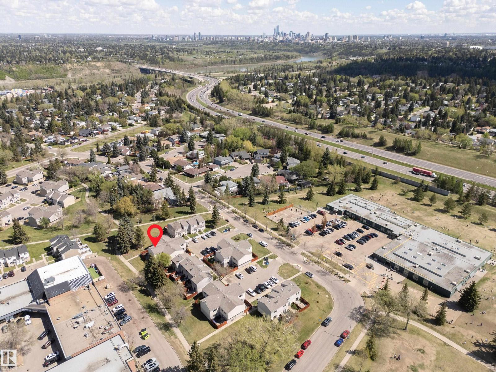 5642 148 ST NW - 30