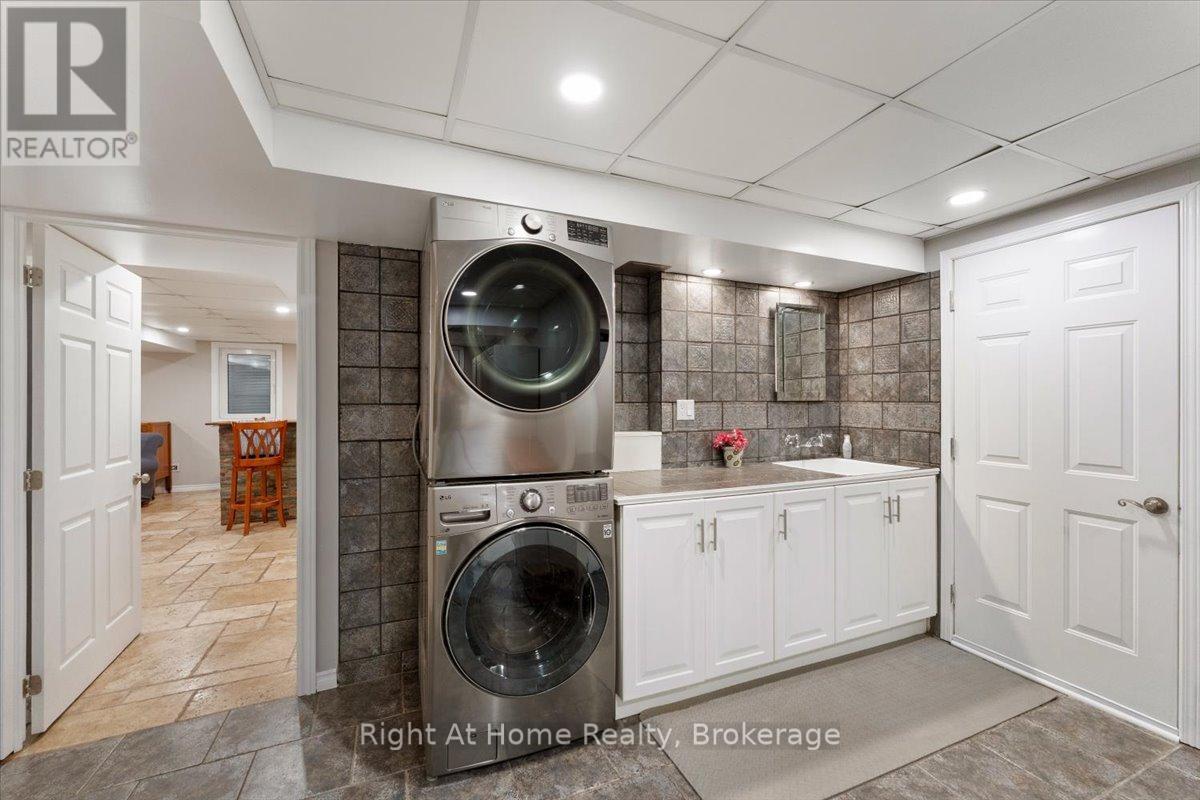437 SHOREACRES ROAD - 39