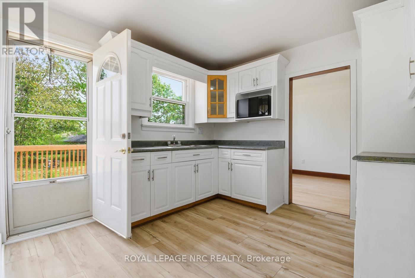 6010 CARLTON AVENUE - 15