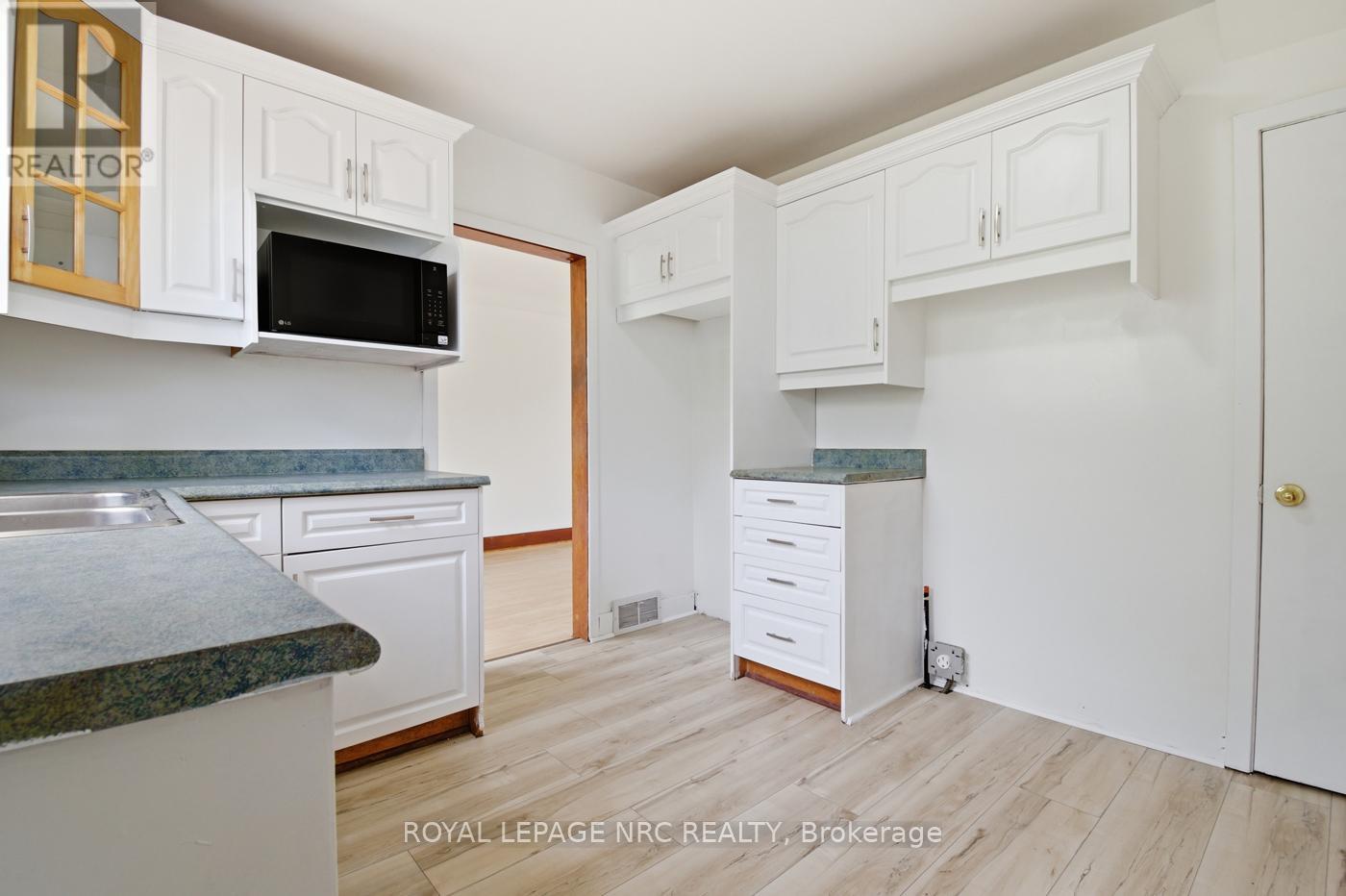 6010 CARLTON AVENUE - 19
