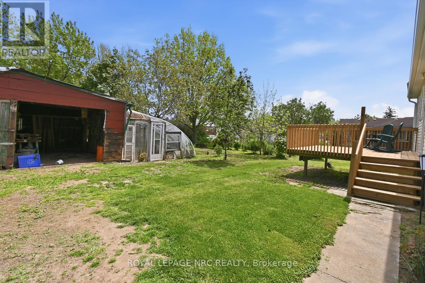 6010 CARLTON AVENUE - 33