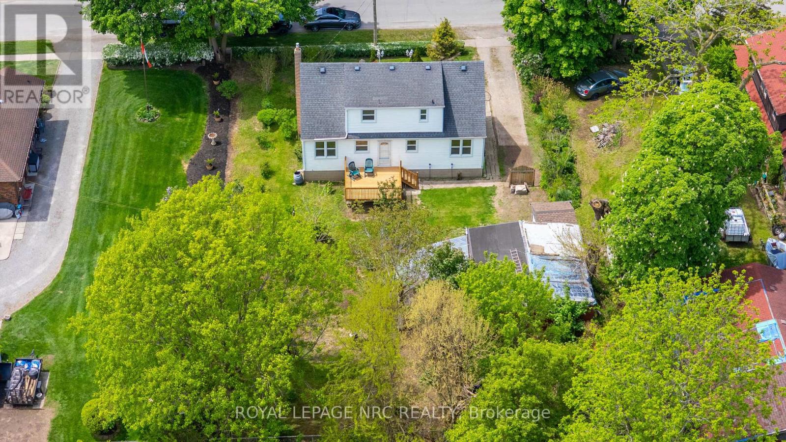 6010 CARLTON AVENUE - 40