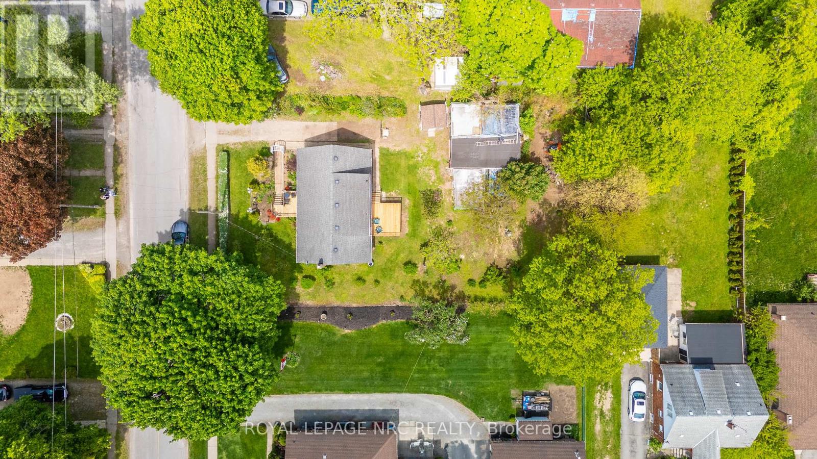 6010 CARLTON AVENUE - 42