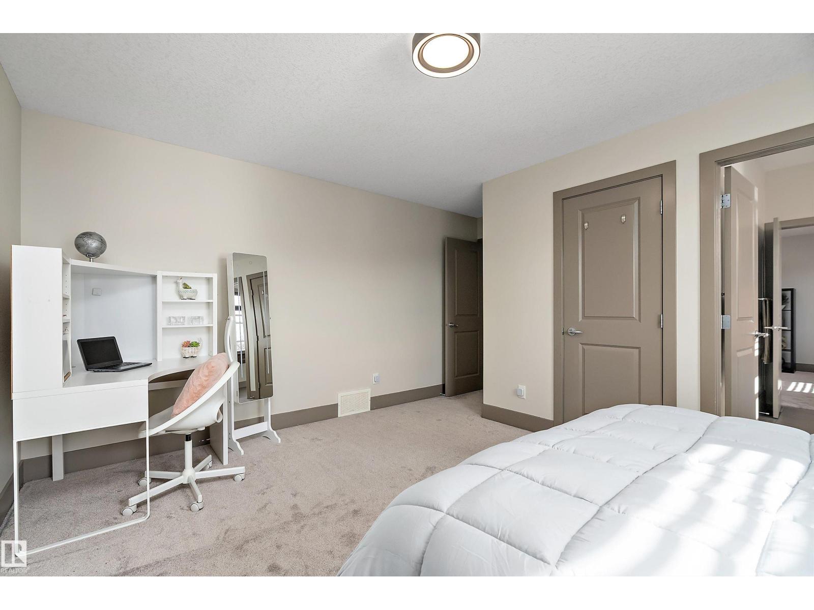 6411 MANN CO NW - 36