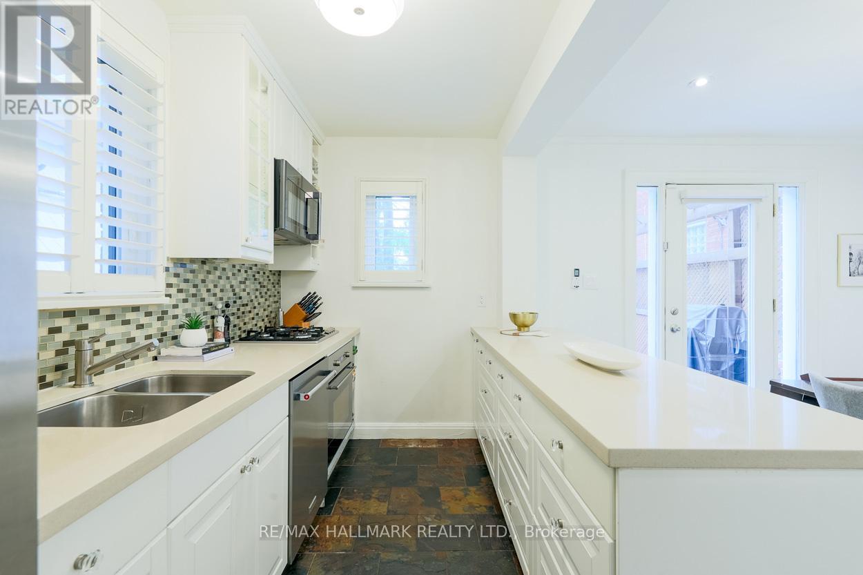 346 ROSELAWN AVENUE - 6