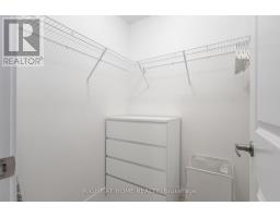1557 Midland Avenue, Toronto, ON M1P0G3 Photo 23