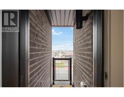 1557 Midland Avenue, Toronto, ON M1P0G3 Photo 29