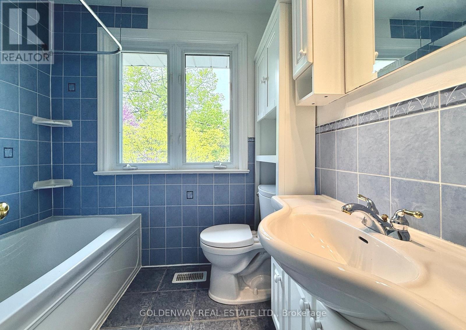 31 ROWATSON ROAD - 10