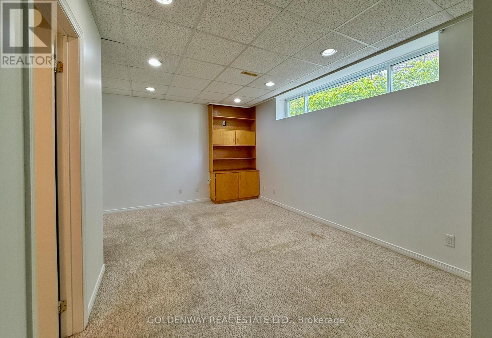 31 ROWATSON ROAD - 13