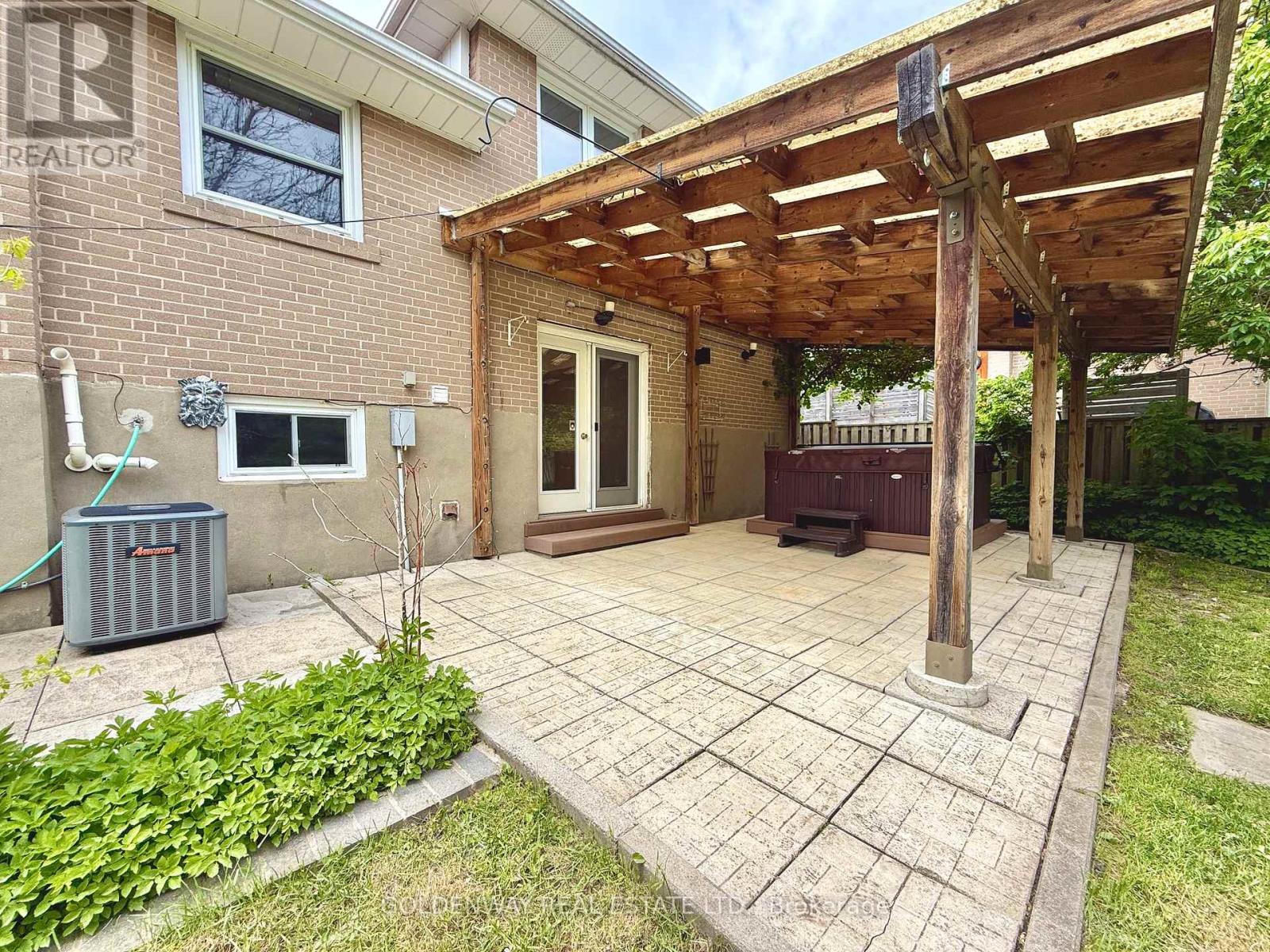 31 ROWATSON ROAD - 17