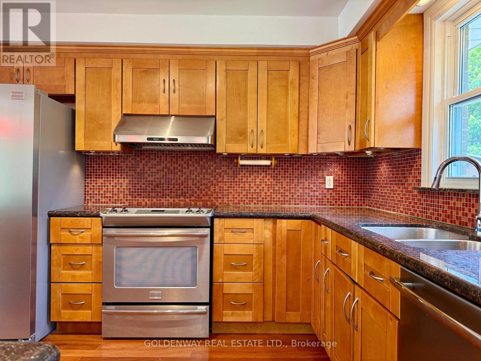 31 ROWATSON ROAD - 4