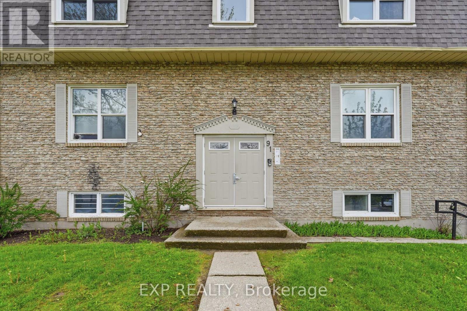 #3 91 WESTMOUNT ROAD N - 1
