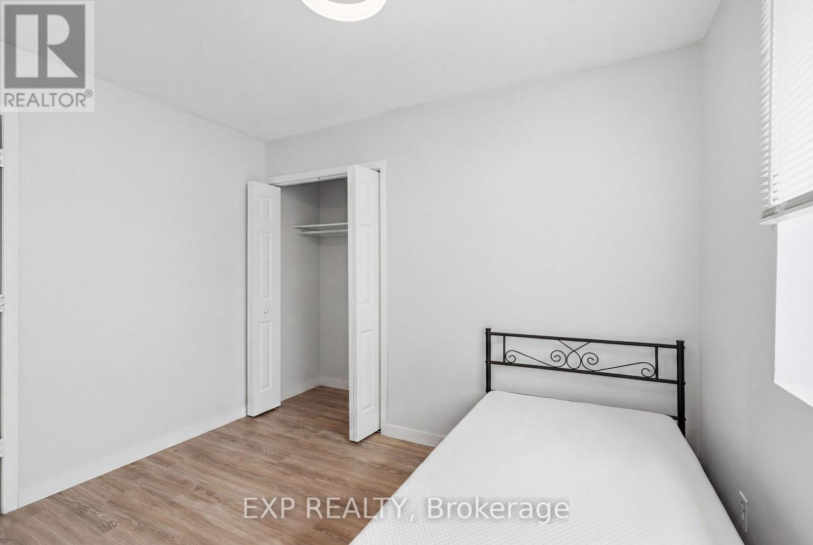 #3 91 WESTMOUNT ROAD N - 21